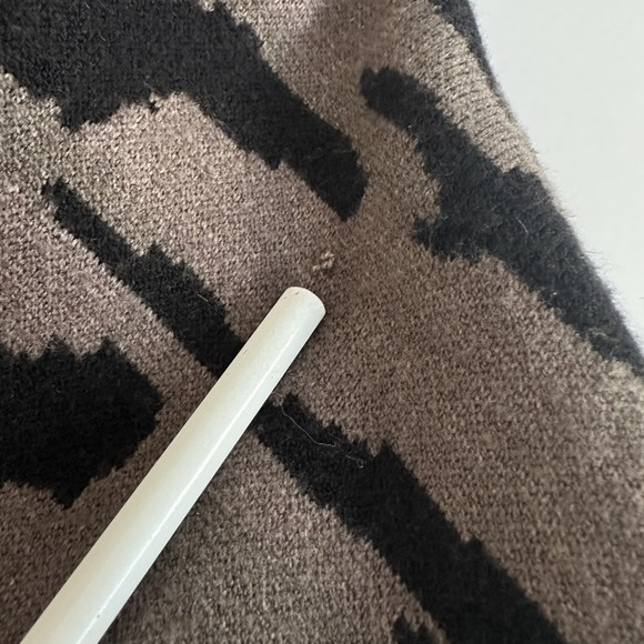 Tahari Camo Print Hooded Zip Up Poncho‎ Cape Sweater Jacket Plus Size X/1X Boho - Picture 9 of 12